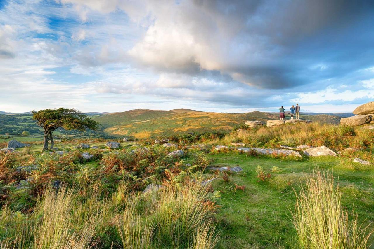 Half Price Offer - Exeter City Apartment Buitenkant foto